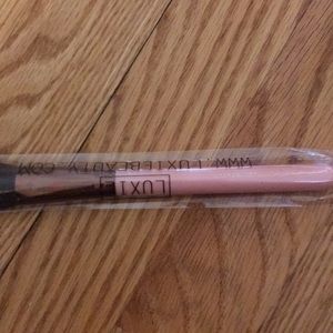 LUXI BEAUTY BRUSH